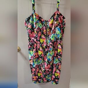 Speed Control Floral Half Front Zip Dress. Sz 3X